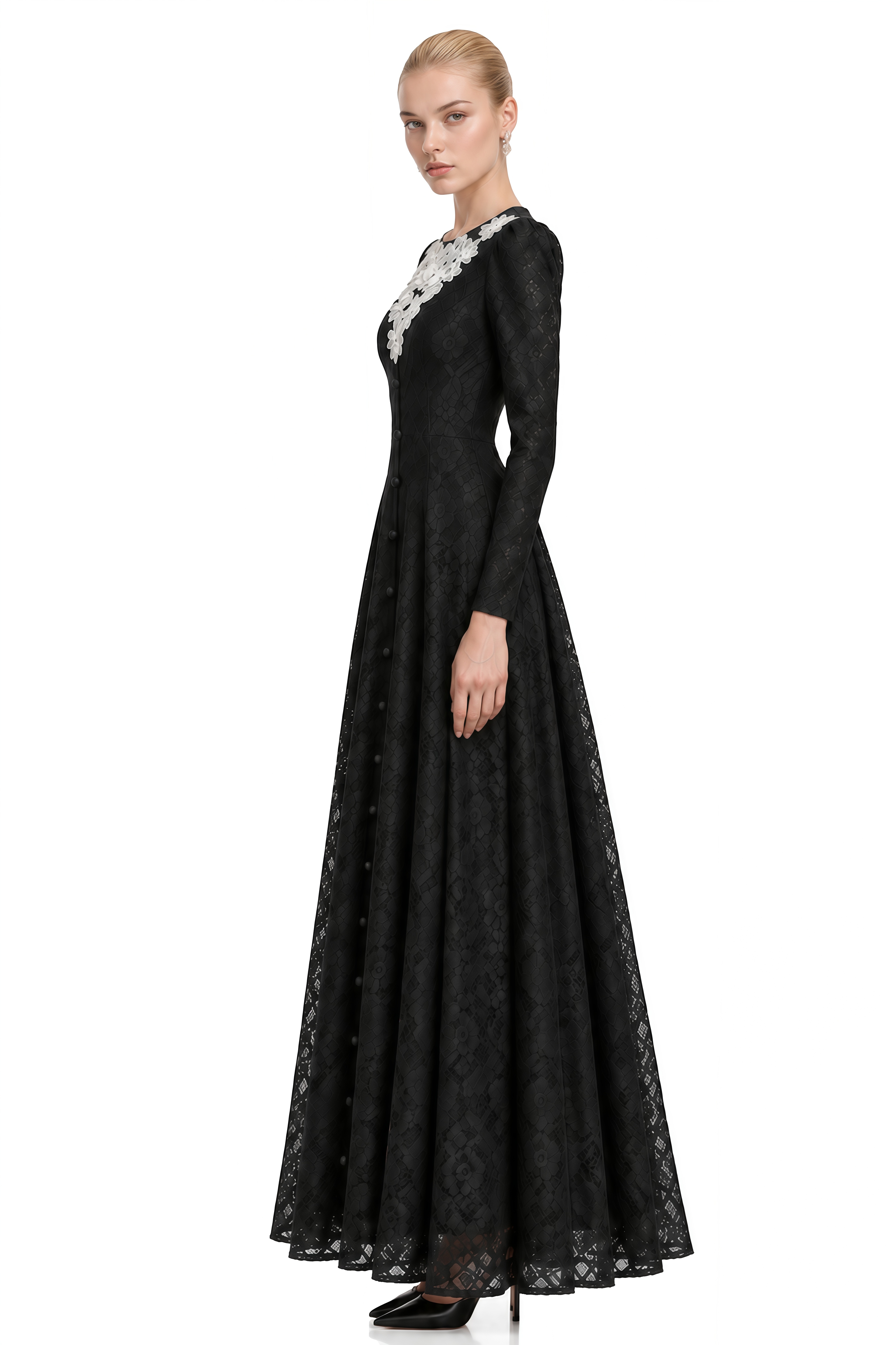 Poppy Black Round Neck Floral Appliqué Maxi Dress